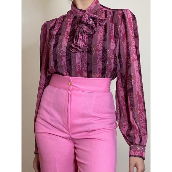 (SOLD ) 80'S Pink Floral Jabot/Ascot Bow Long Sleeve Blouse (S) - Picture 1 of 8